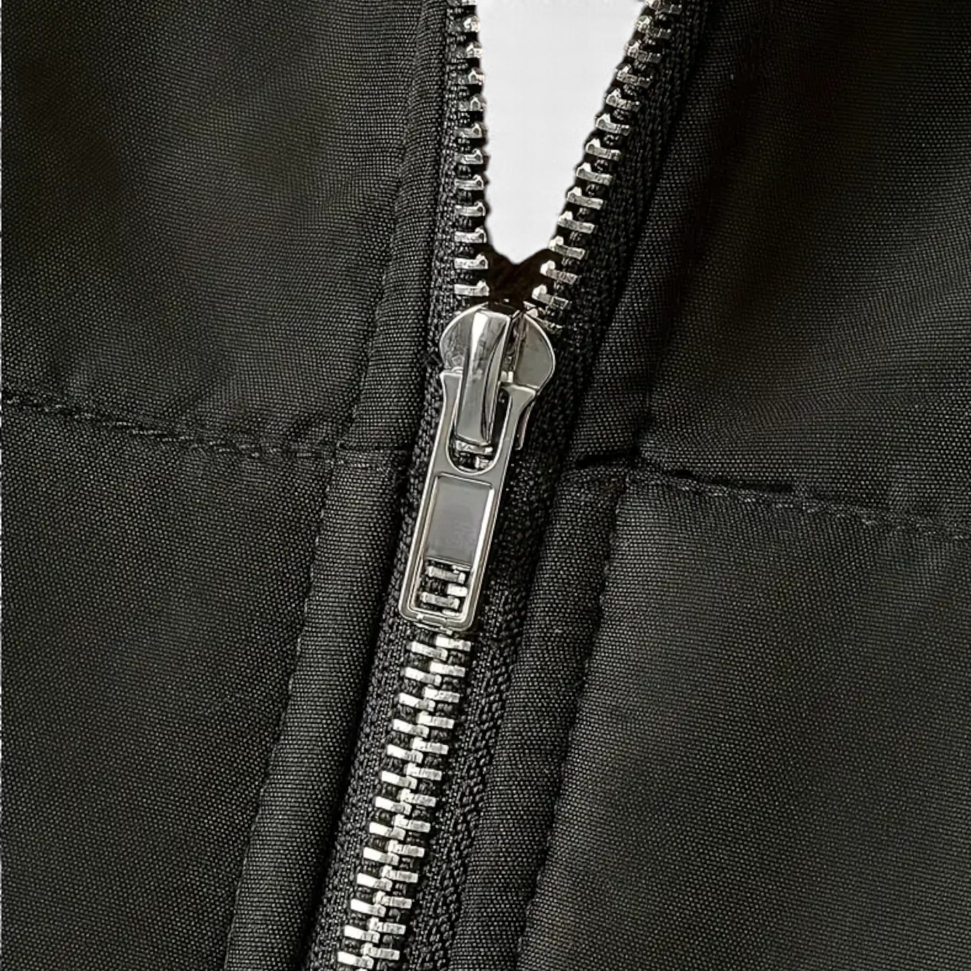 Maison Avenoire | Manteau d’Hiver Élégant à Col et Poignets Imitation Fourrure